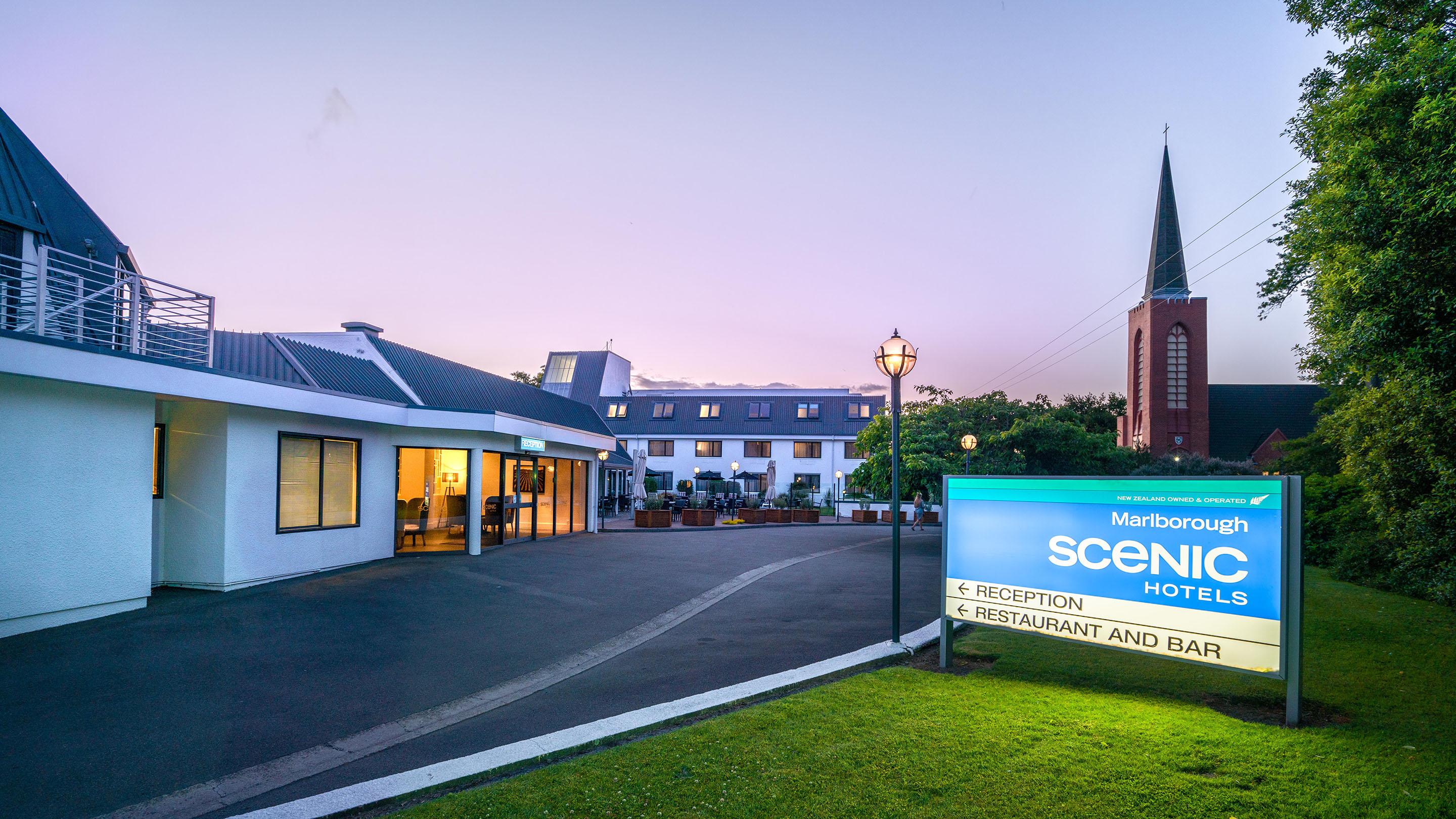 Scenic Hotel Marlborough Blenheim Bagian luar foto